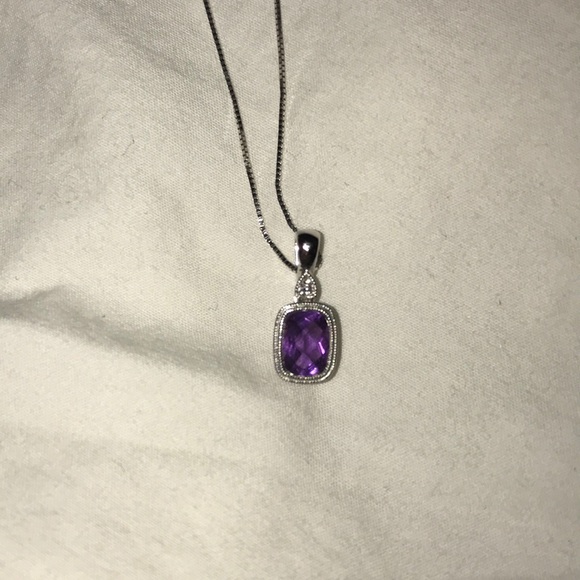 Amethyst Stone Silver Pendant - Picture 1 of 4